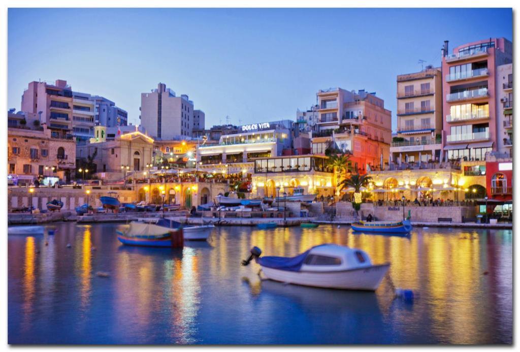 דירות סליאמה Unbeatable Location Valletta And Harbour Views מראה חיצוני תמונה